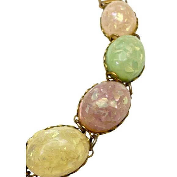 Vintage 50s CORO Pegasus Confetti Bracelet Cabochon Pastels Lucite Grannycore - Picture 4 of 12